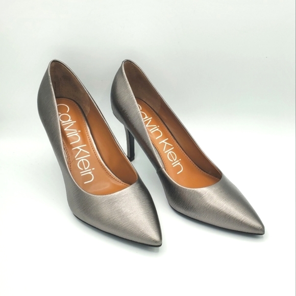 Calvin Klein Gayle pumps, Metallic Gray, NWOB - Picture 3 of 12